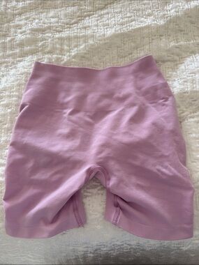 Alphalete Lavender Seamless High-Waist Bike Shorts